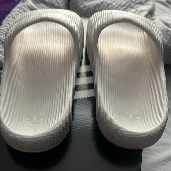 Adidas Adilette 22 Slides - Picture 2 of 4